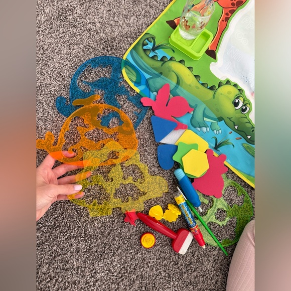 Water Drawing Mat - Picture 4 of 8